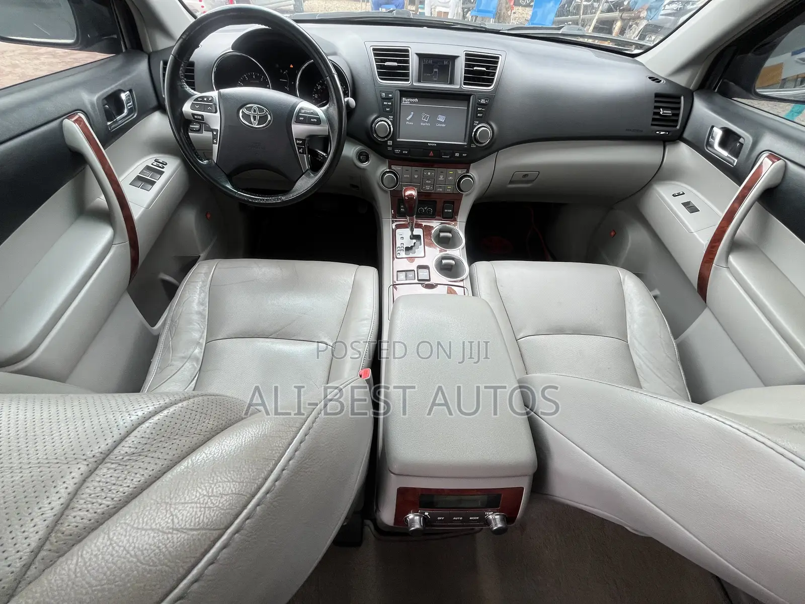 Toyota Highlander 2012 Gray
