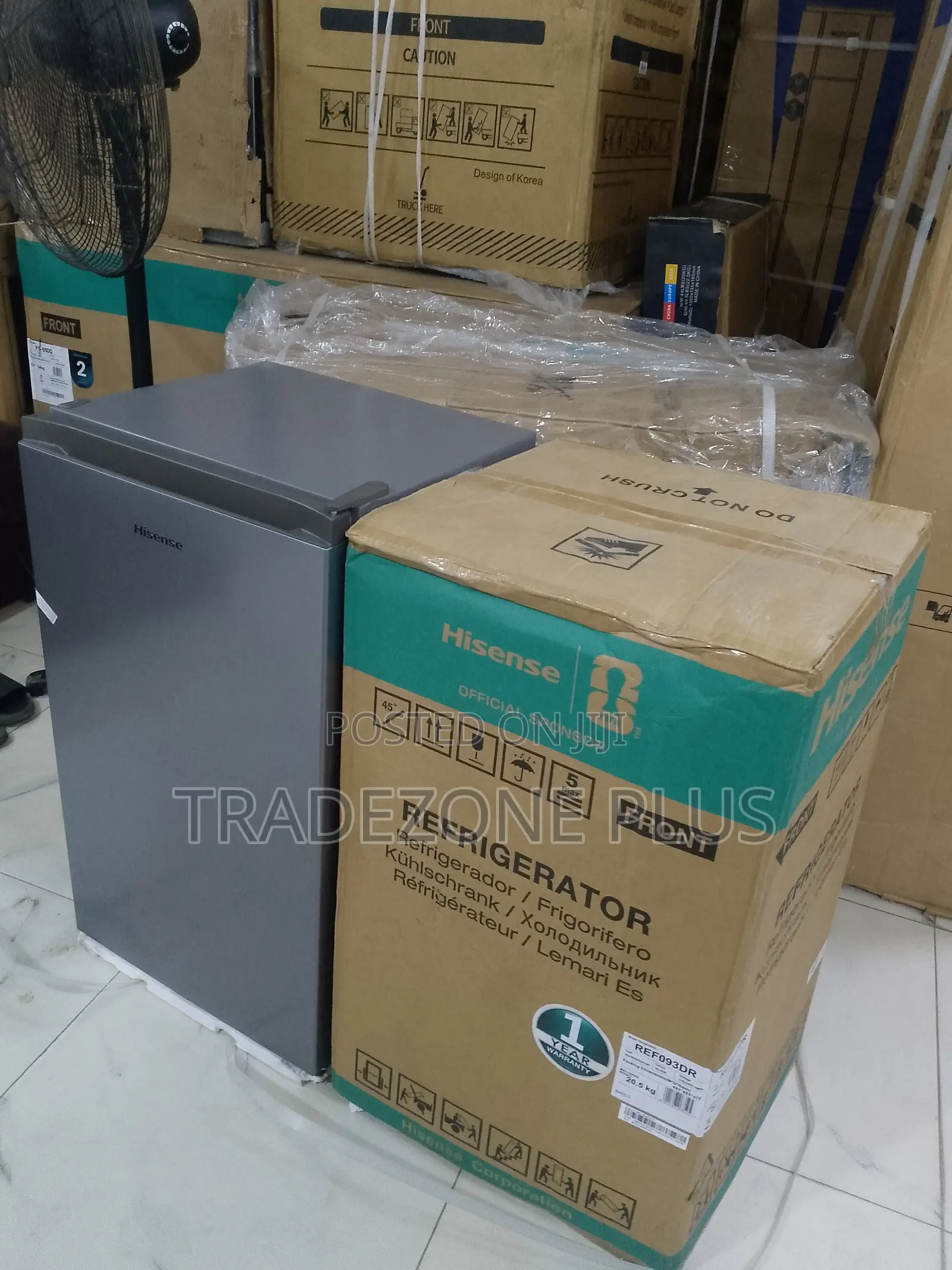 90-Litre Hisense Cooling Cabinet –Model REF093DR