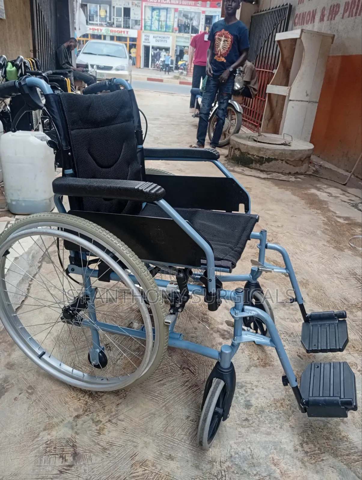 Wheelchair Tokunbo Big Wheels 4