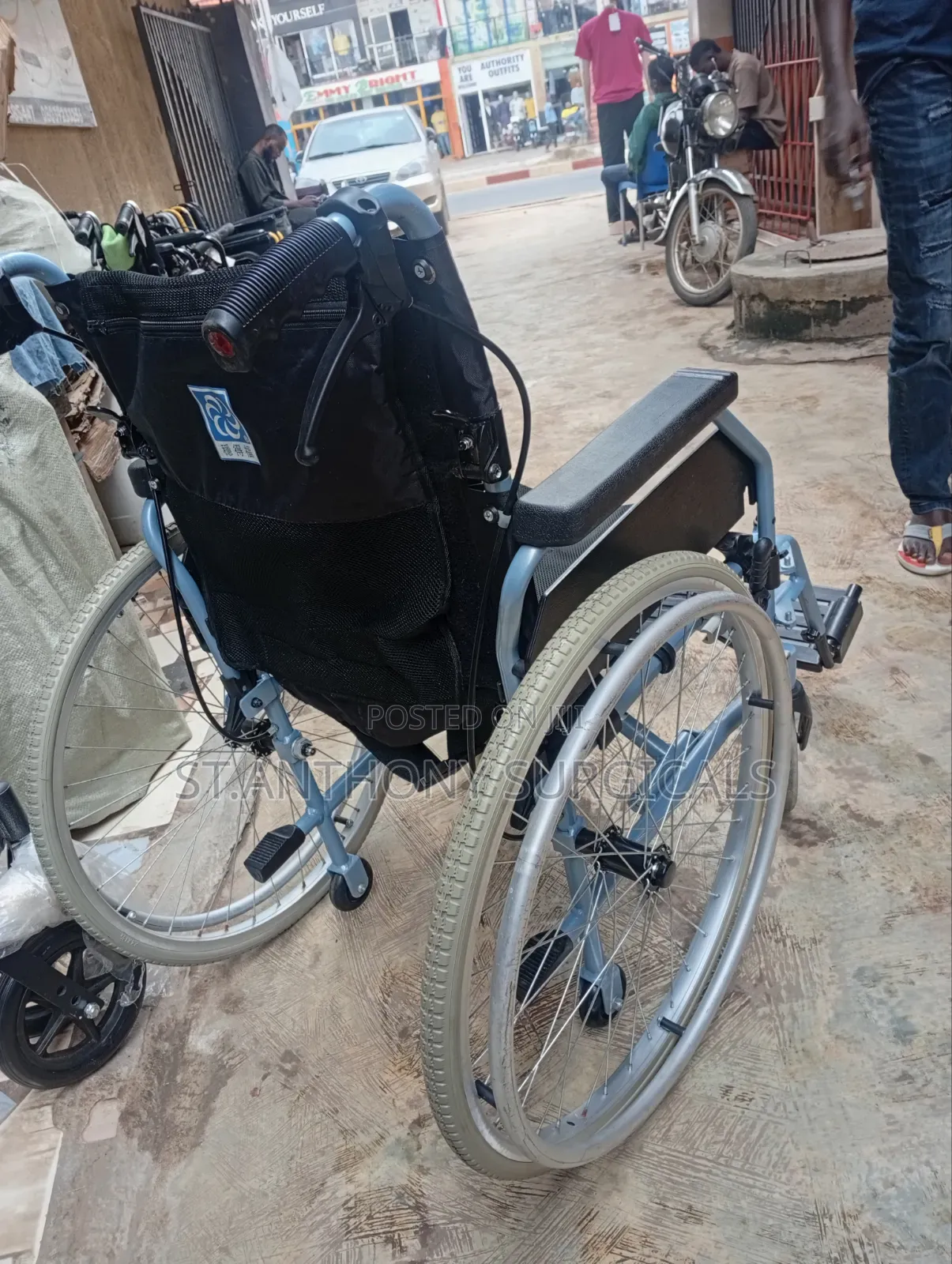 Wheelchair Tokunbo Big Wheels 4