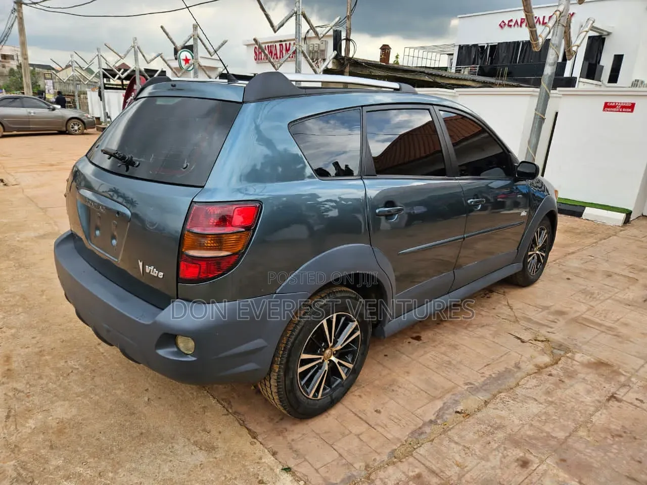 Pontiac Vibe 1.8L 2010 Gray