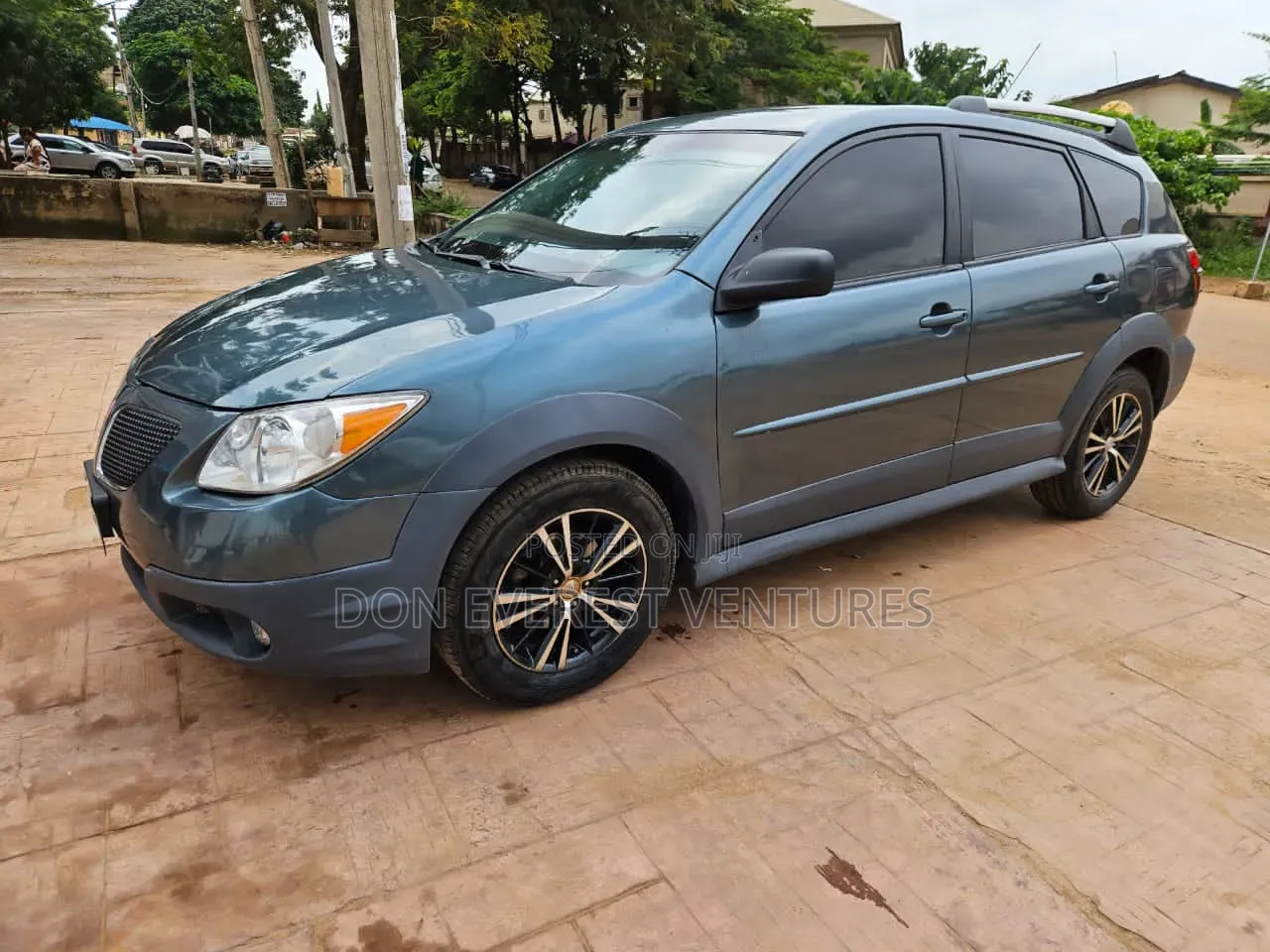 Pontiac Vibe 1.8L 2010 Gray
