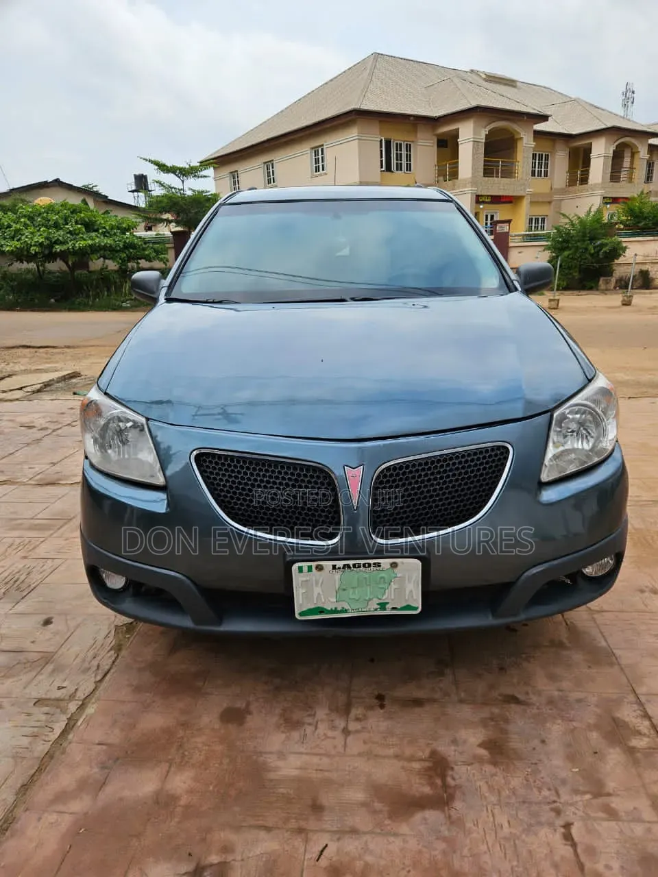 Pontiac Vibe 1.8L 2010 Gray