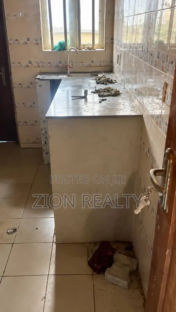 2bdrm Apartment in Lagasa Eputu, Awoyaya for rent