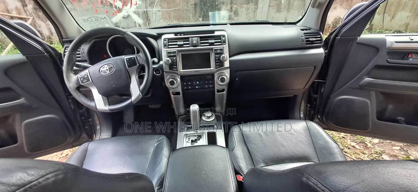Toyota 4-Runner Limited 2WD 2011 Gray
