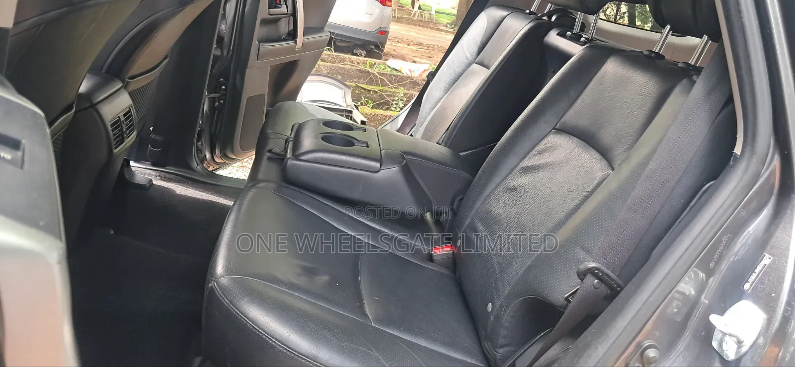 Toyota 4-Runner Limited 2WD 2011 Gray