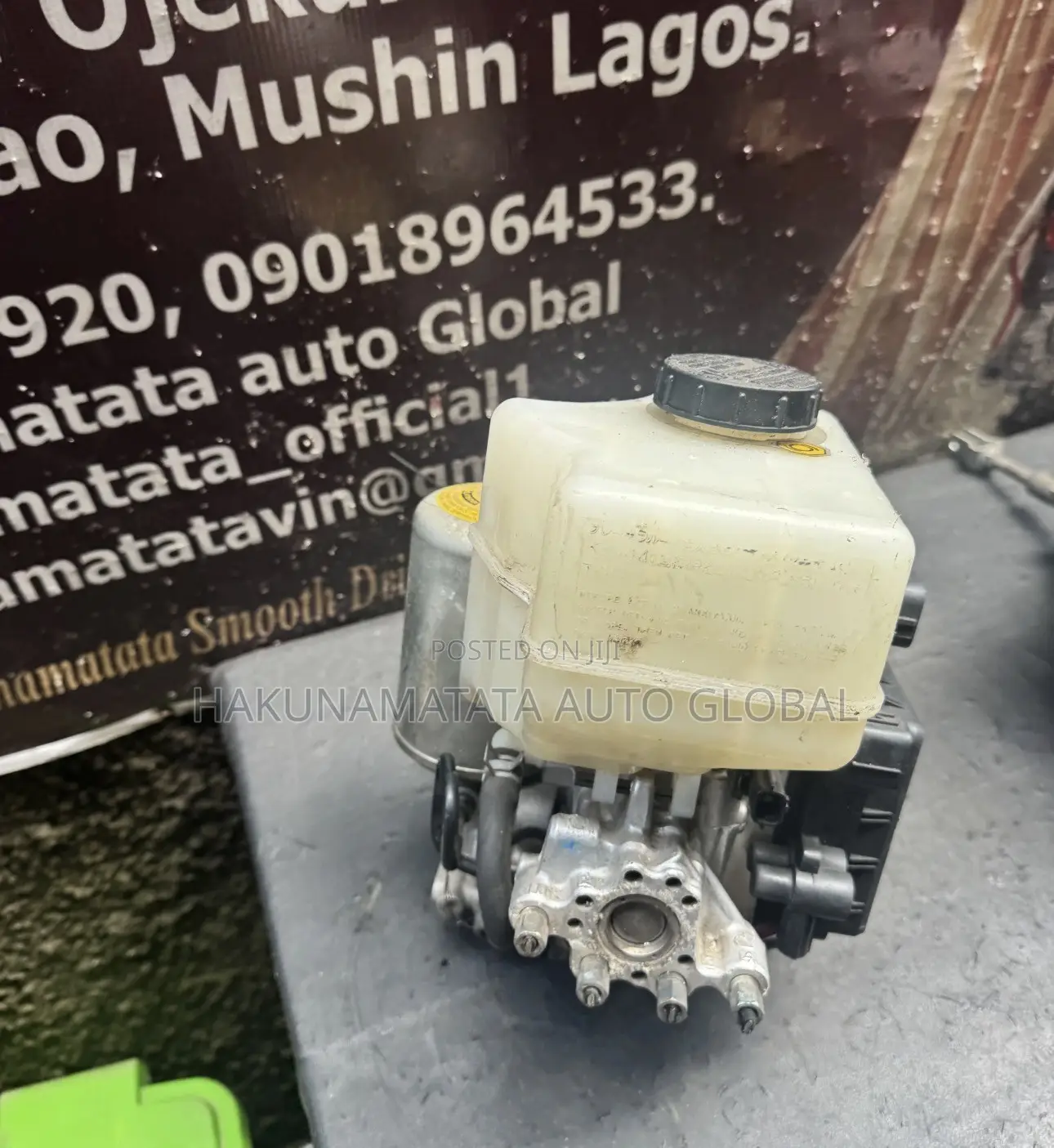 Lexus LX570 2010–2015 ABS Module Pump Replacement