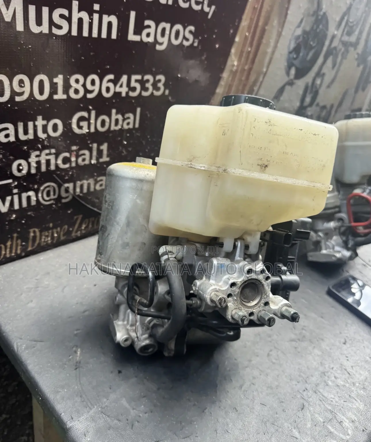 Lexus LX570 2010–2015 ABS Module Pump Replacement