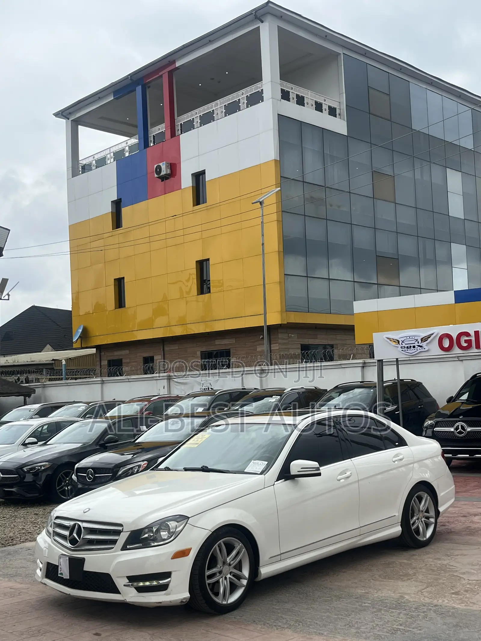 Mercedes-Benz C300 2012 White