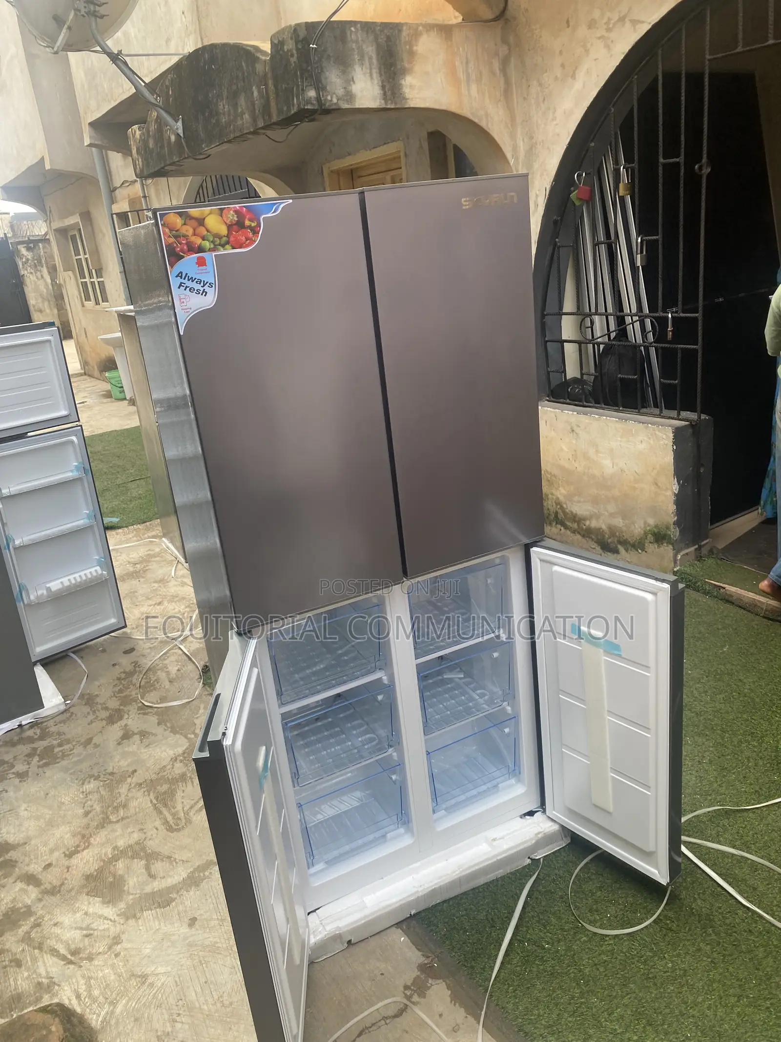 SKYRUN BCD-450HC Contemporary Refrigerator