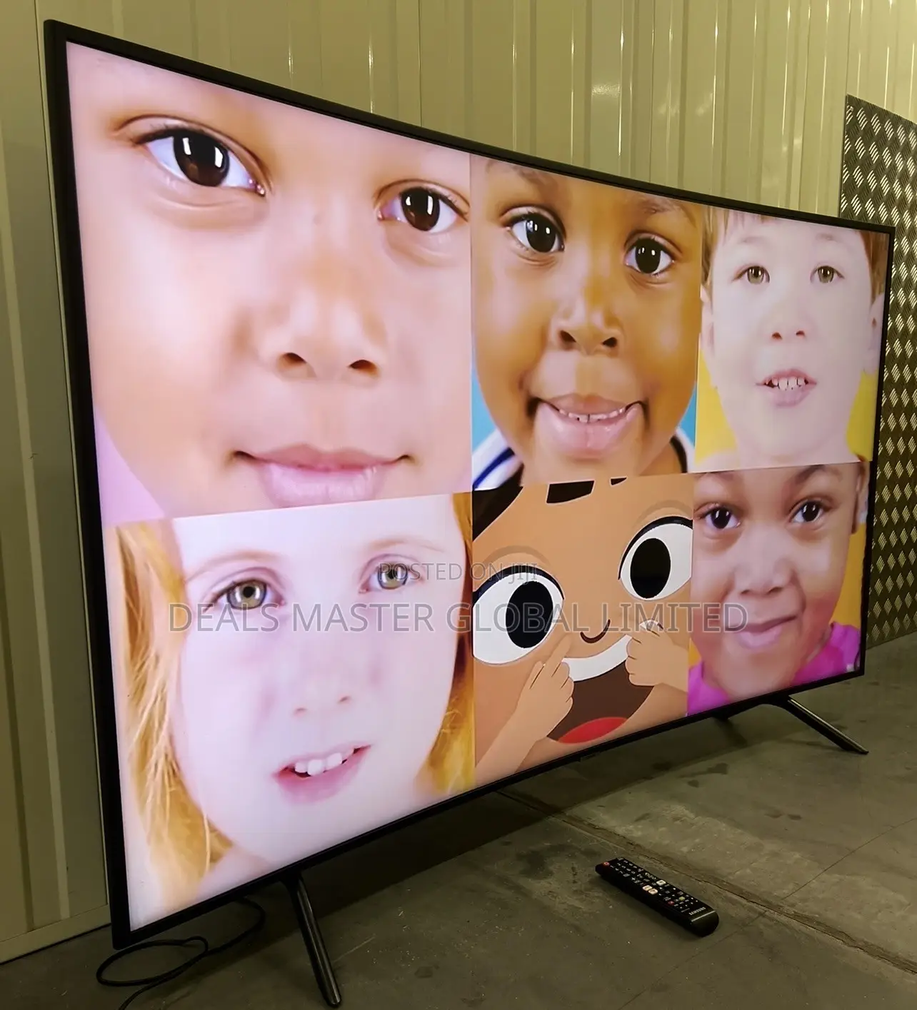 UK Immaculate 65 Inches Samsung Curved UHD Smart TV
