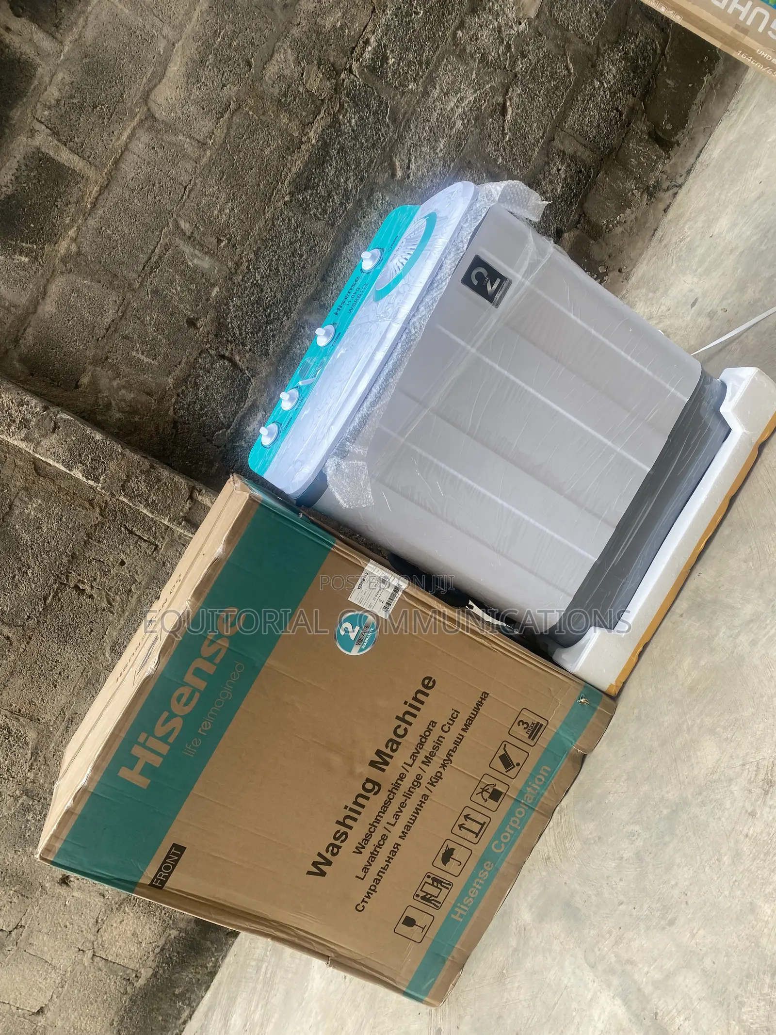 Hisense 11kg Manual Twin Tub Laundry Appliance