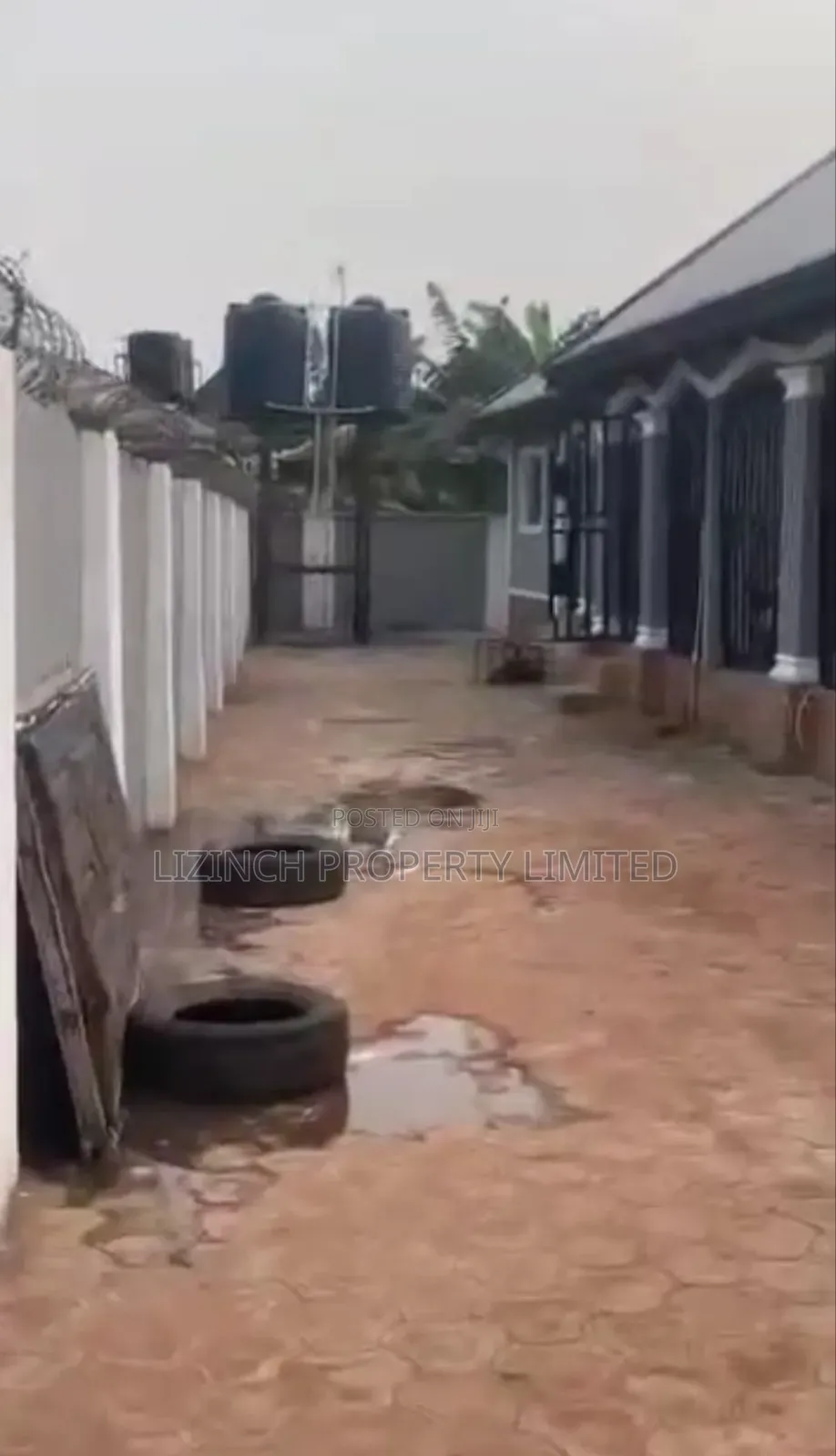 3bdrm Block of Flats in Benin City for sale