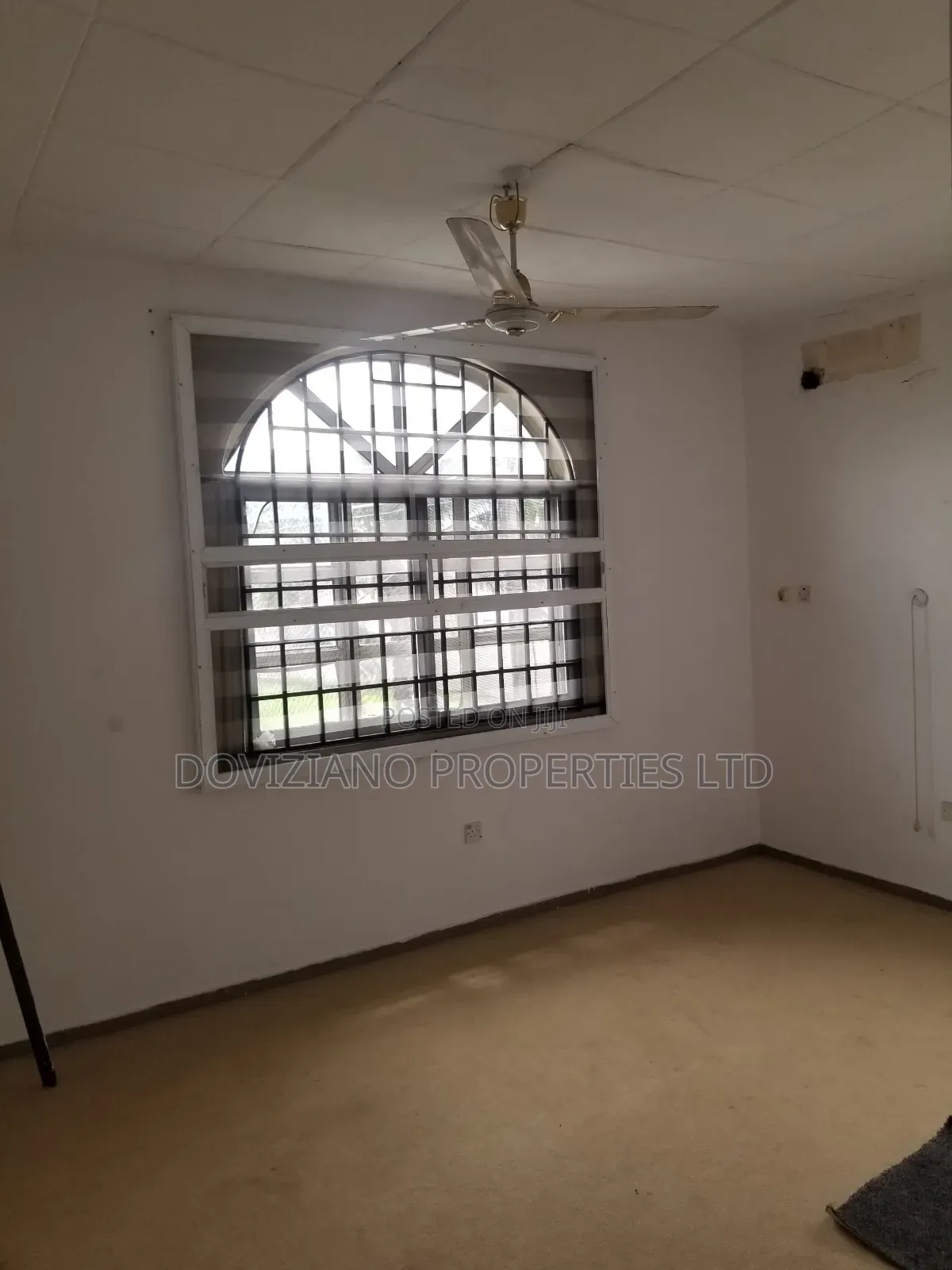 4bdrm Duplex in Lekki Phase 1 for rent