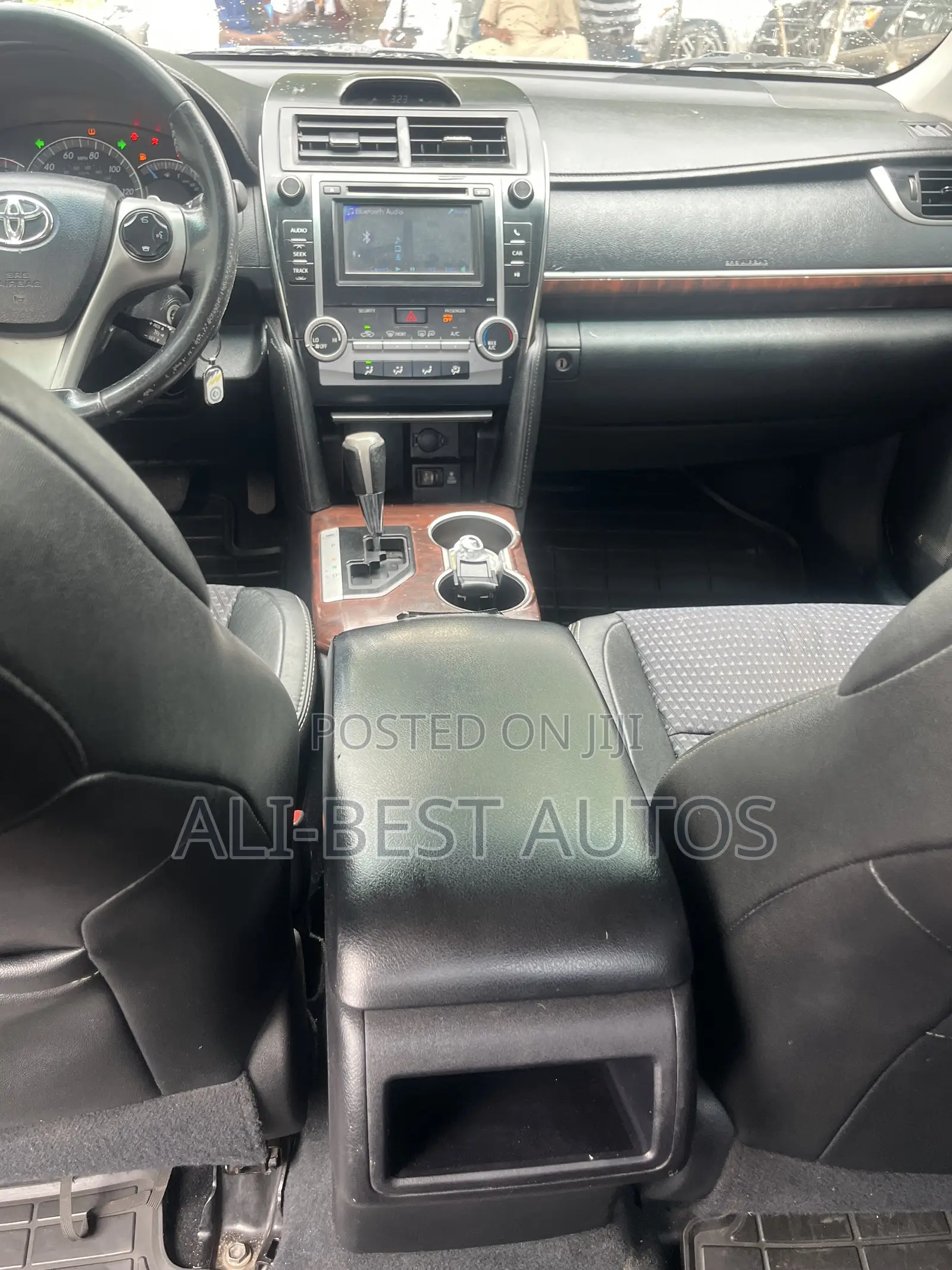 Toyota Camry 2014 Silver