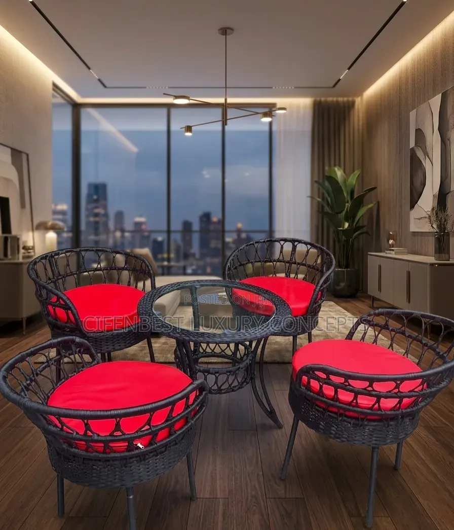 Four Seaters Patio Outdoor Table and Chair