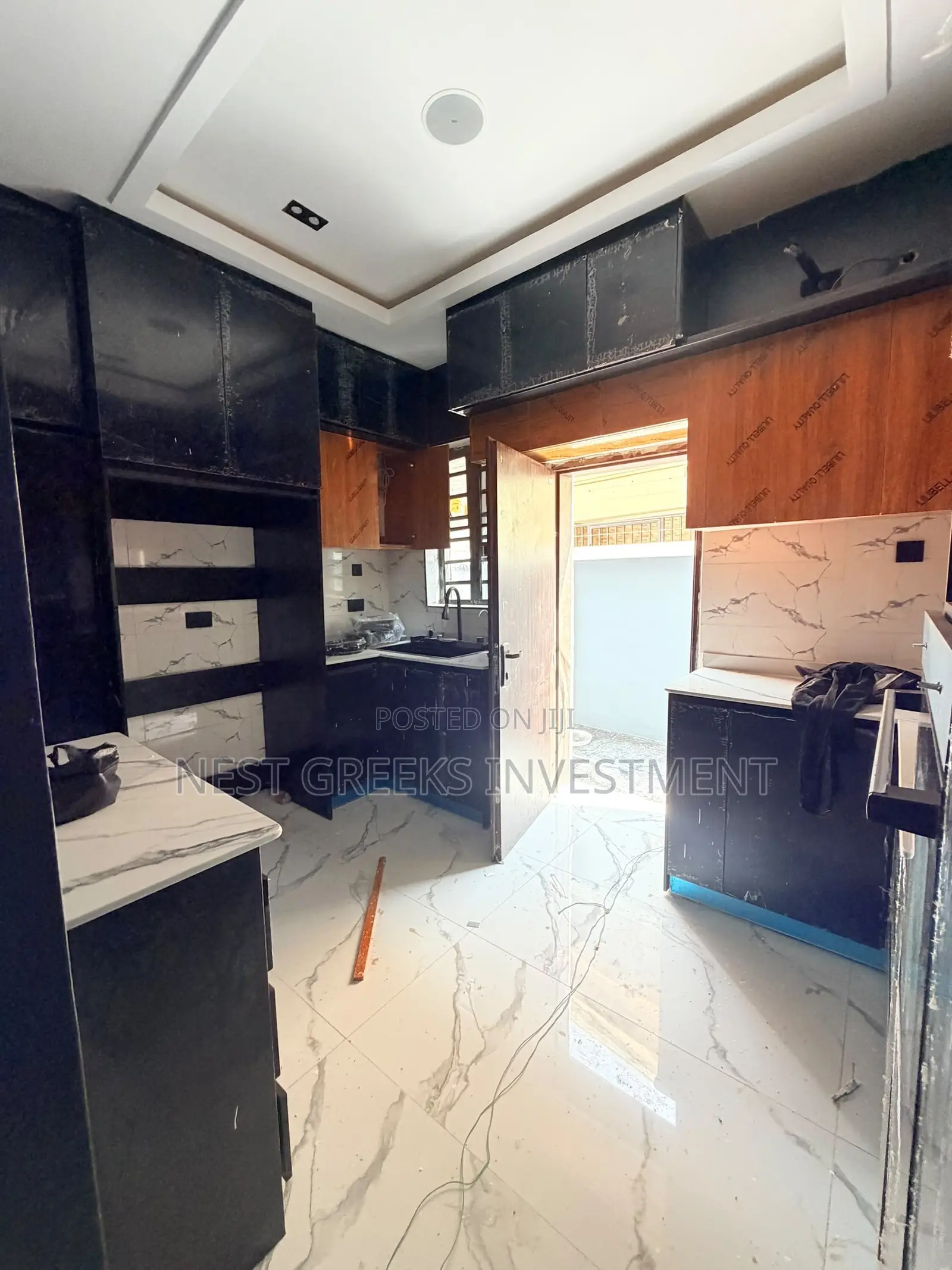 4bdrm Duplex in Magodo Gra 1 for sale