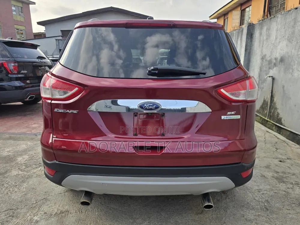Ford Escape SE 4dr SUV (1.6L 4cyl Turbo 6A) 2014 Red