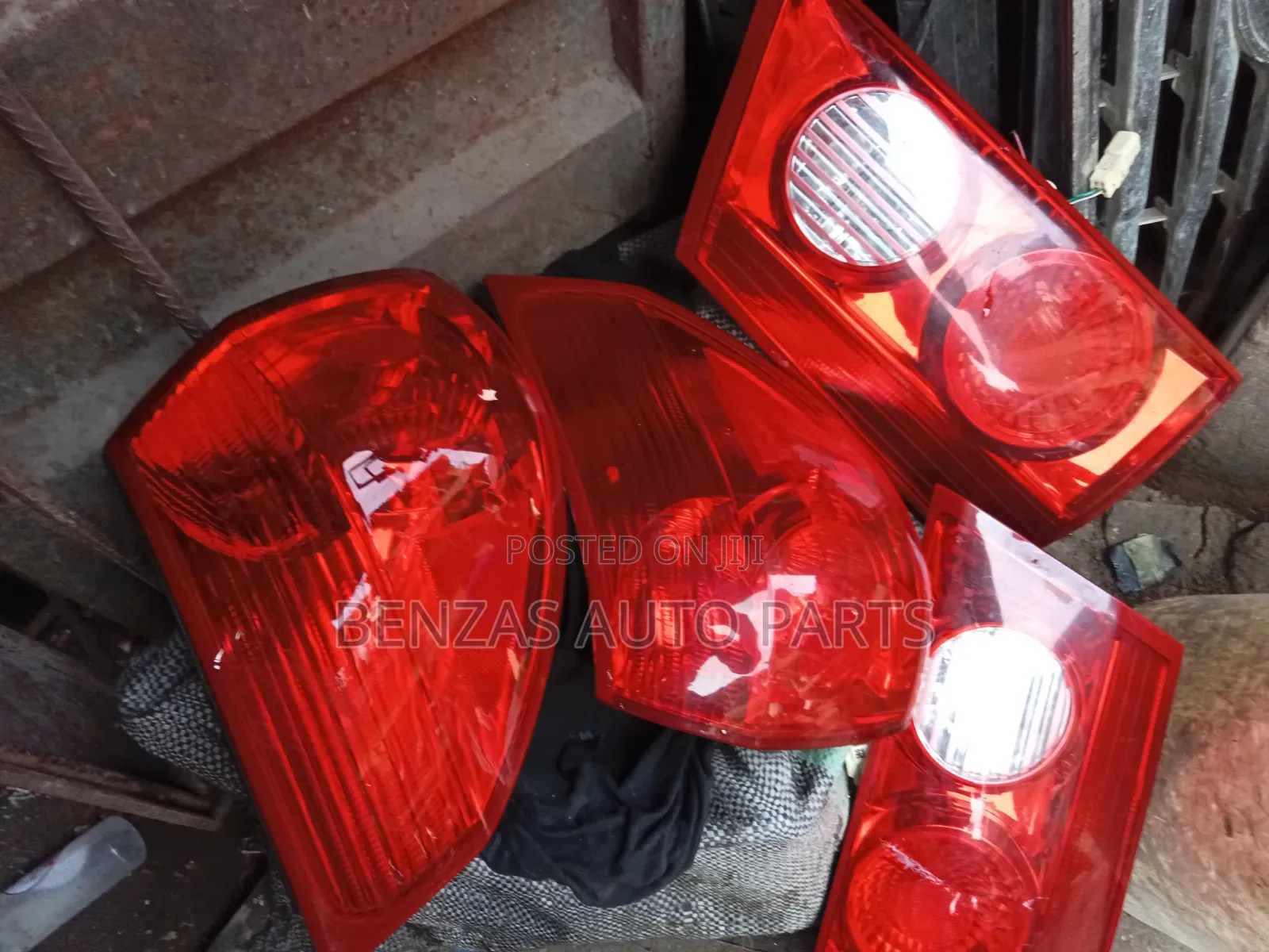Nissan Pathfinder 2015 Backlight