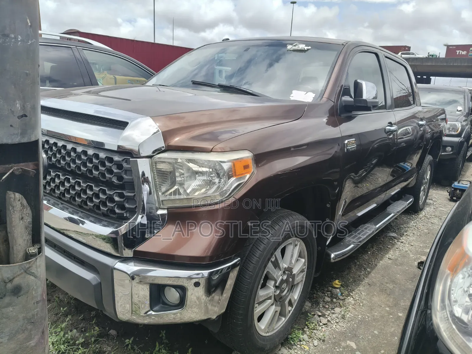 Toyota Tundra Limited 4dr CrewMax SB (5.7L 8cyl 6A) 2015 Brown