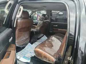 Toyota Tundra Regular Cab 4x4 2012 Black