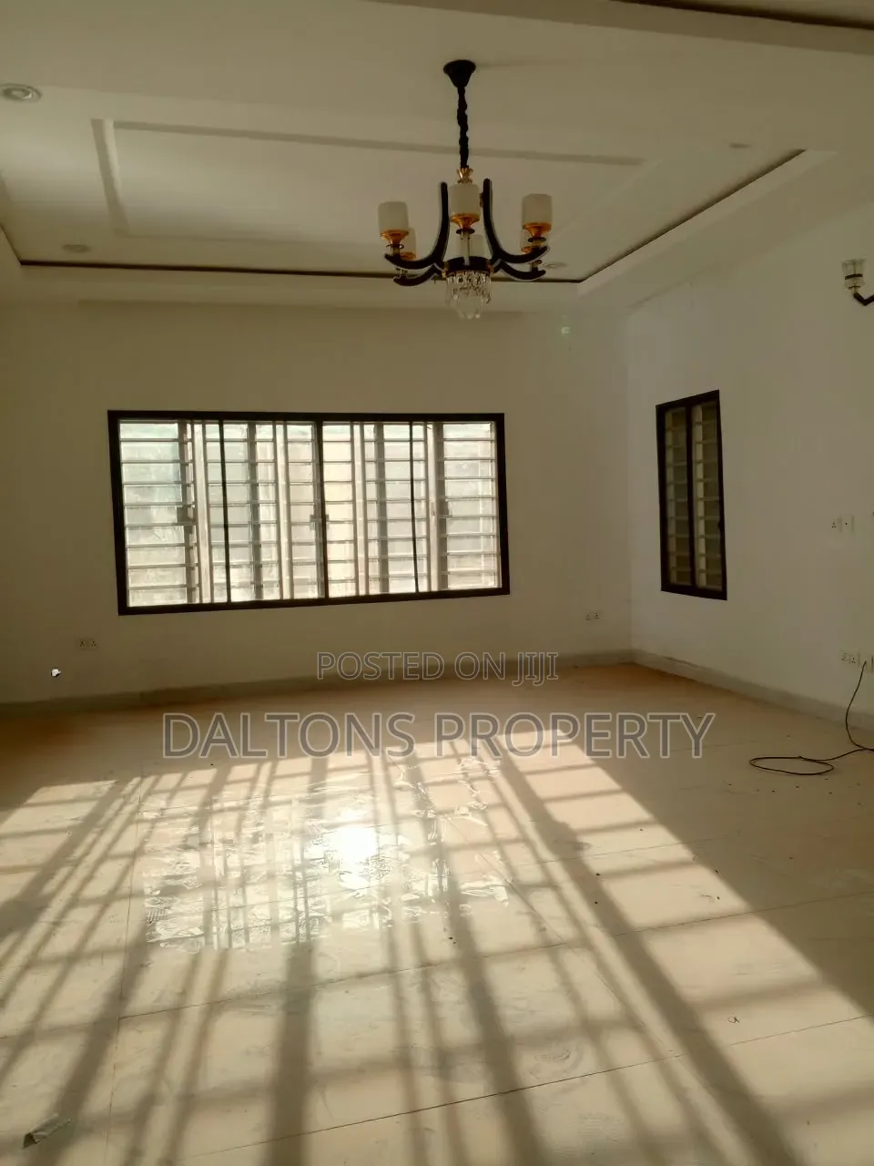 4bdrm Duplex in Vista, Sabon Lugbe for sale