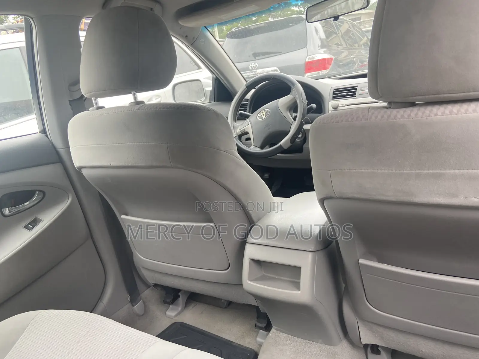 Toyota Camry 2011 Silver