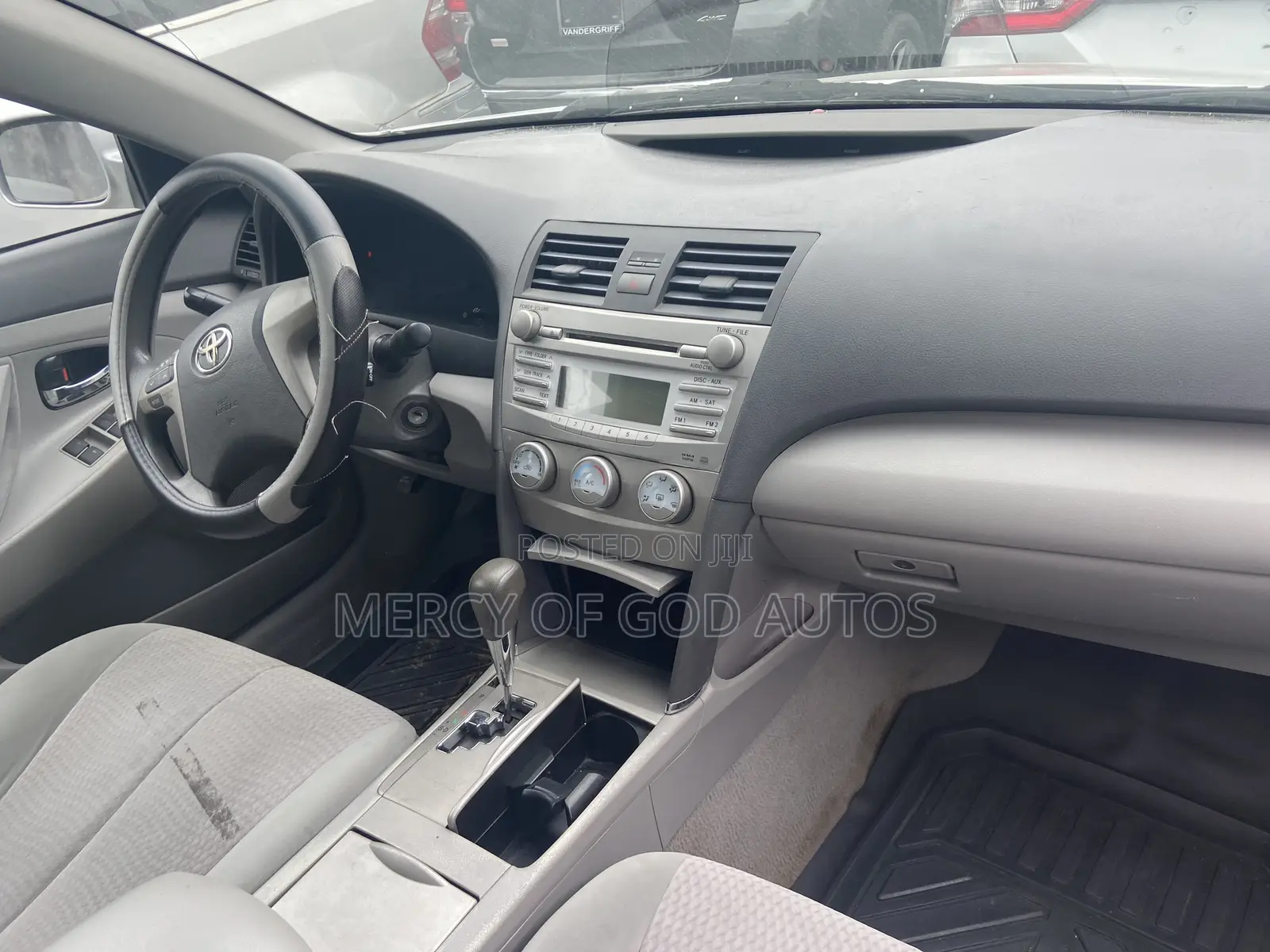 Toyota Camry 2011 Silver