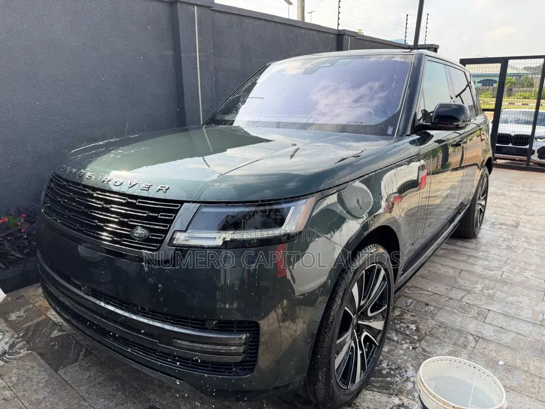 New Land Rover Range Rover Vogue 2023 Green