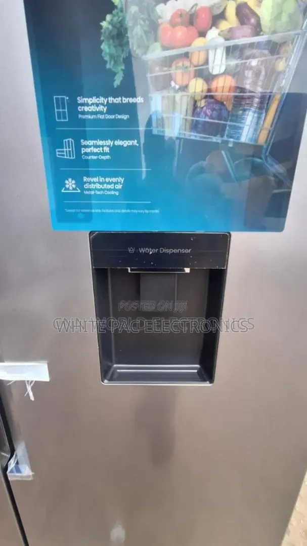 Hisense 529 L Inverter Side by Side Fridge> Water Dispenser REF5P558NM