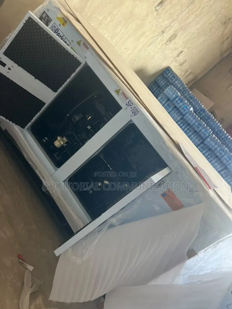 100KVA Perkins Soundproof Power Generating Set
