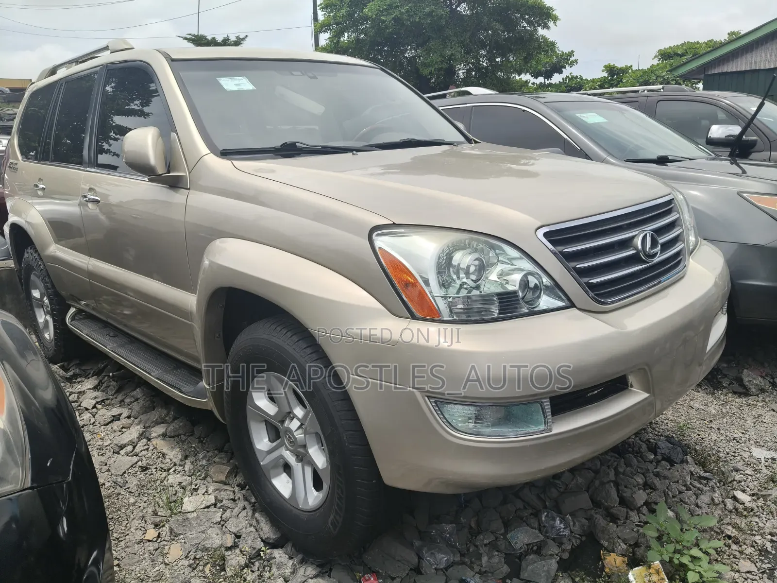 Lexus GX 470 2009 Gold