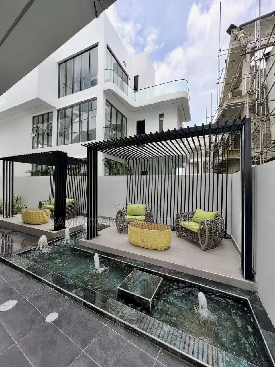 Furnished 5bdrm Duplex in Osapa london for sale