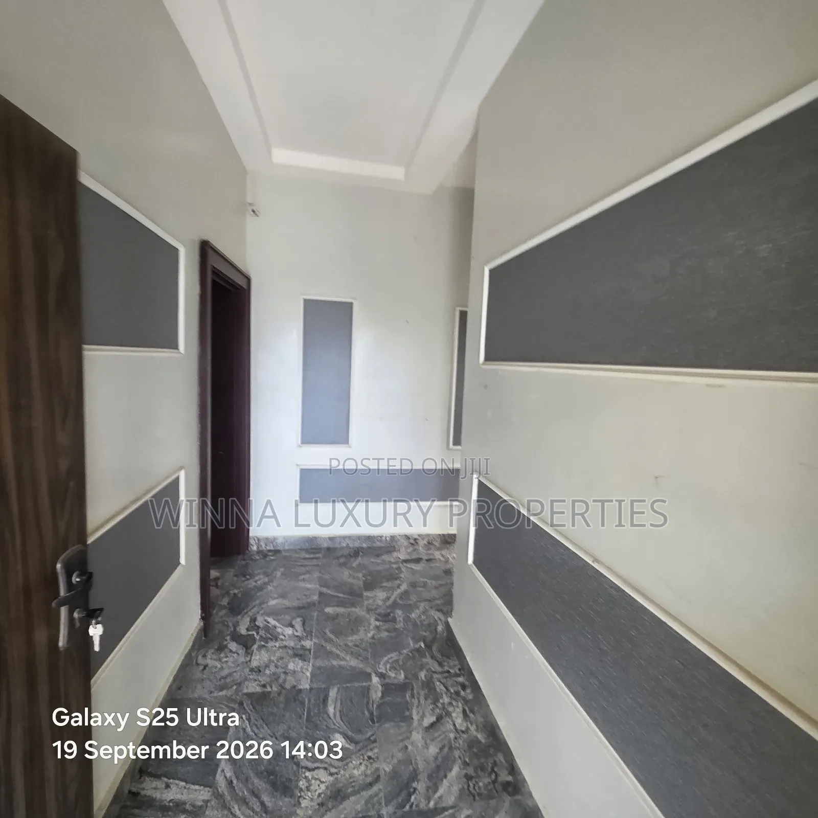 6bdrm Duplex in Monarch, Lugbe District for rent