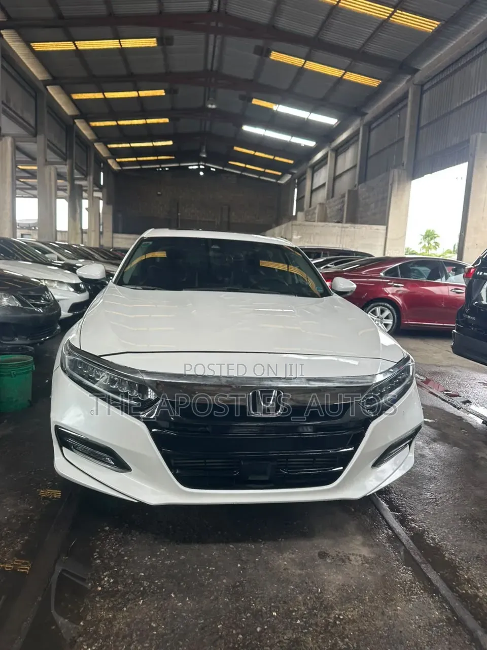 Honda Accord Touring 2.0T 2018 White
