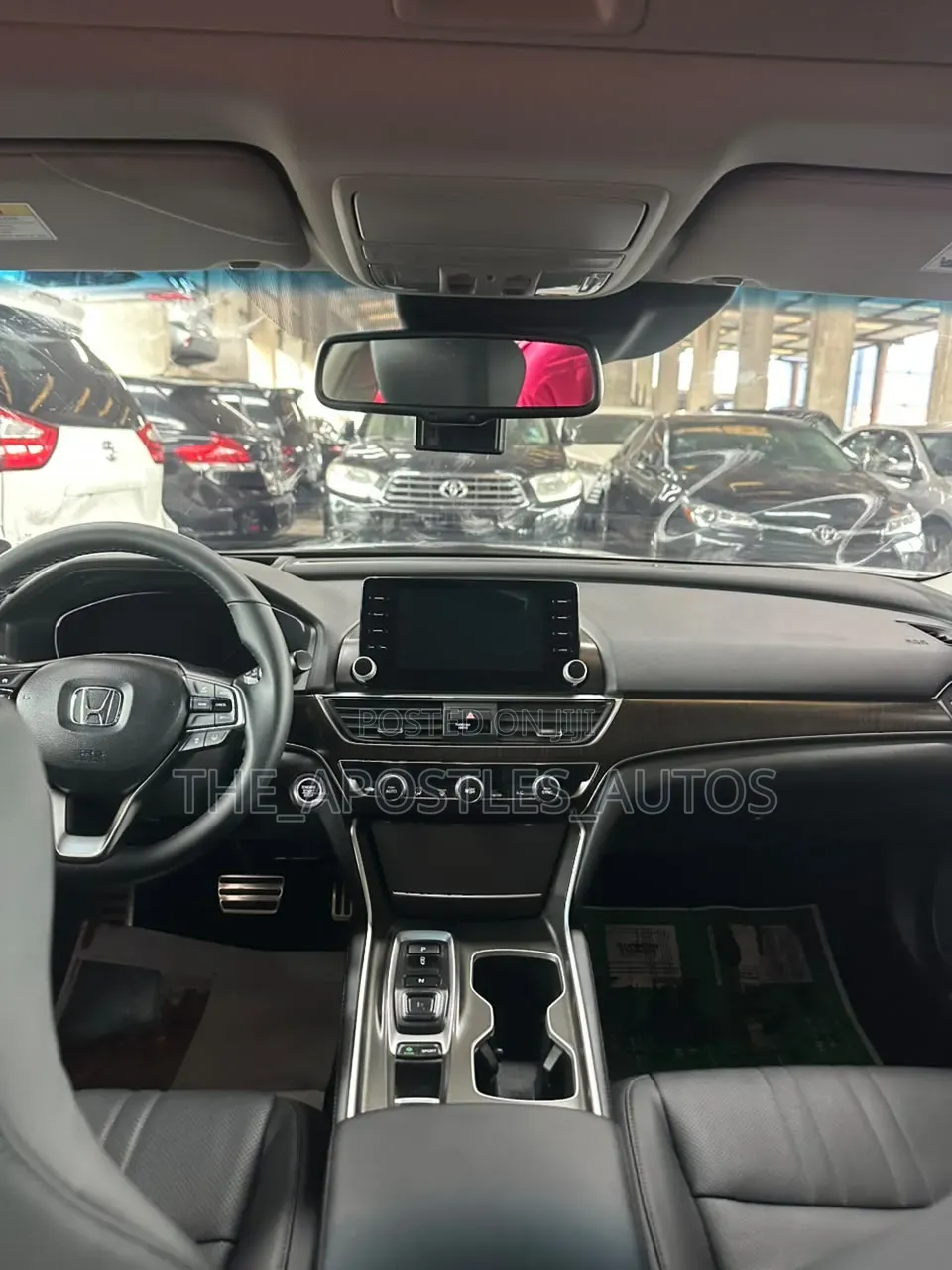Honda Accord Touring 2.0T 2018 White