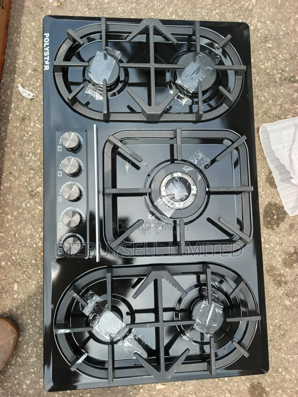 5 Burners Inbuilt All Gas Black Stainless Gas Cooker.