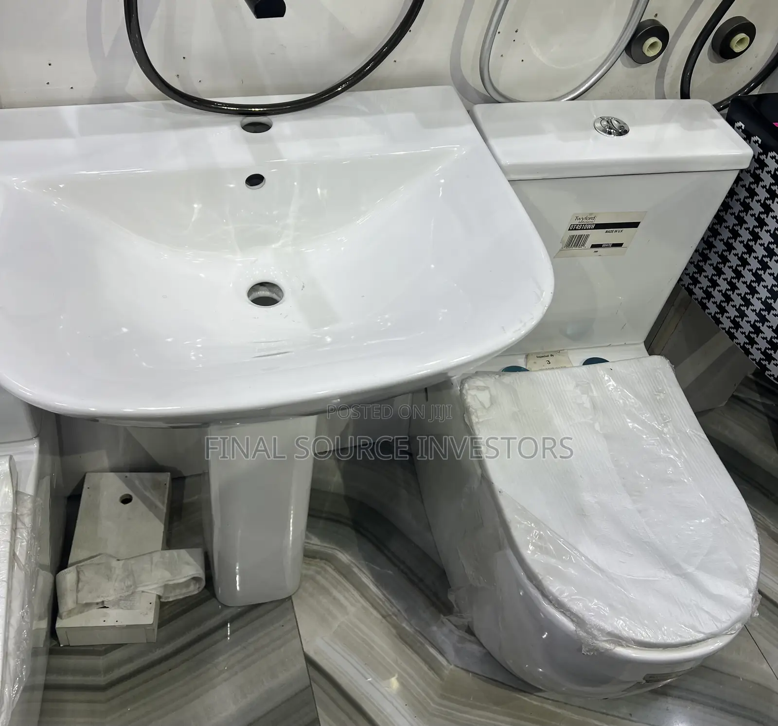 Original Twyford England WC
