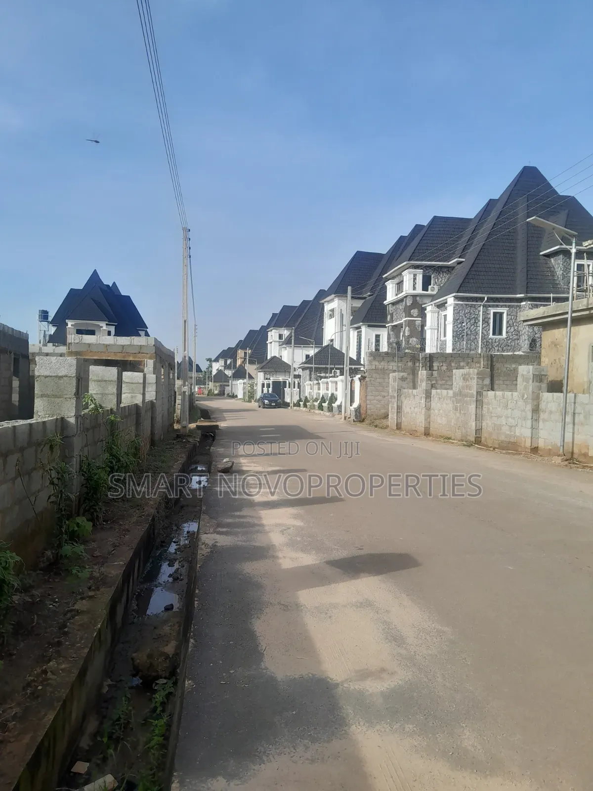 Furnished 5bdrm Duplex in Sunnyvale Axis, Galadimawa for sale