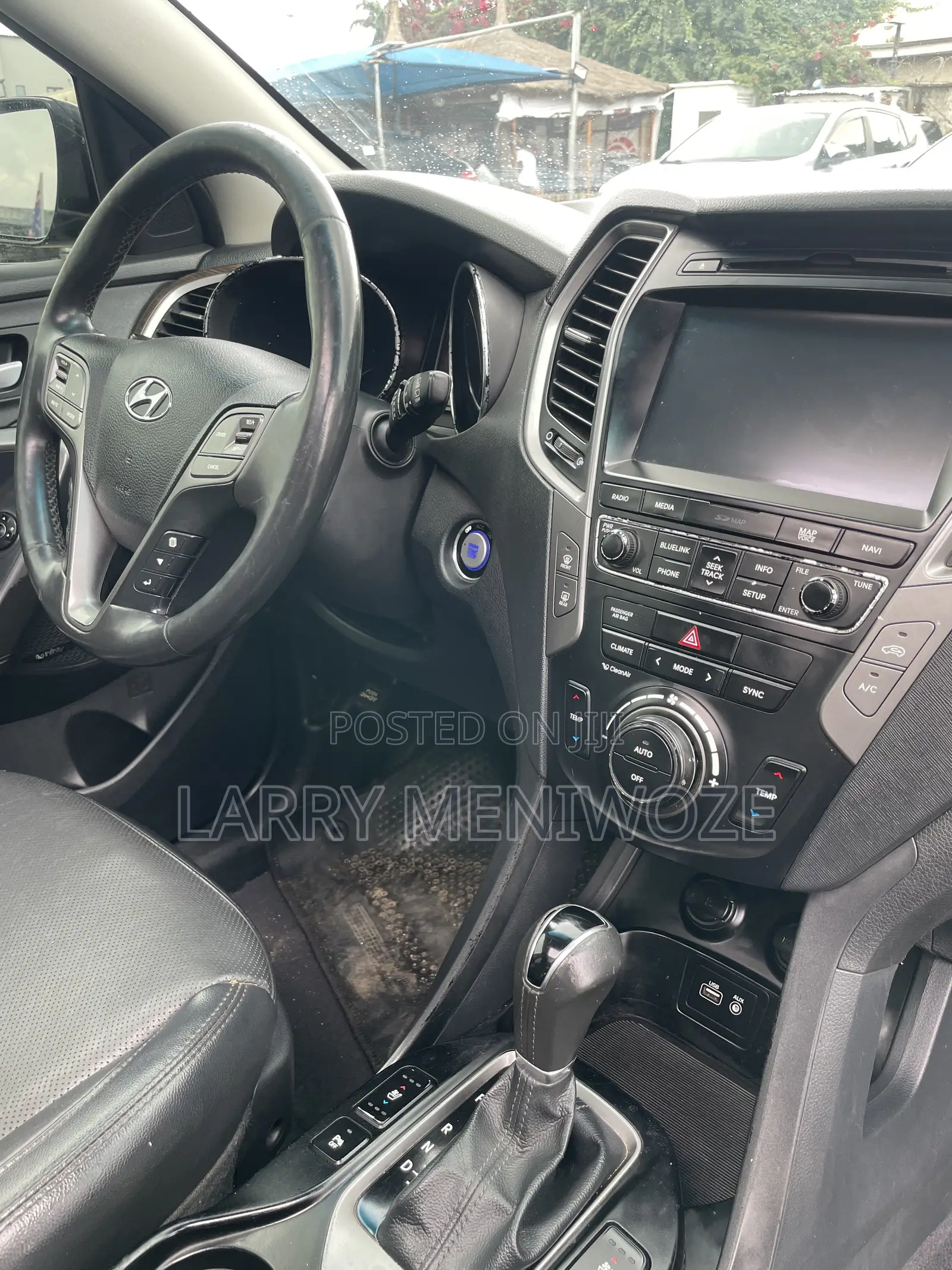 Hyundai Santa Fe SE Ultimate AWD 2017 Black