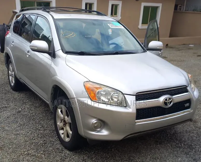 Toyota RAV4 Limited V6 4x4 2009 Silver
