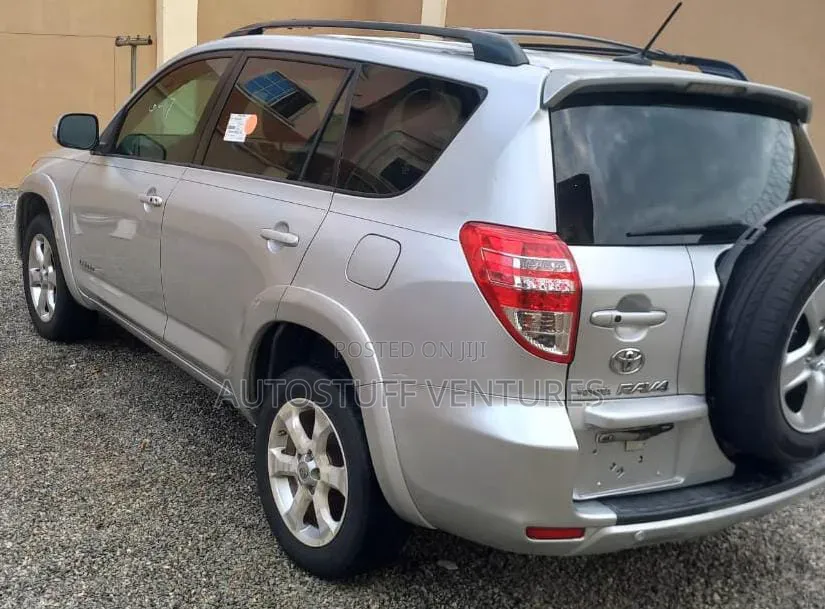 Toyota RAV4 Limited V6 4x4 2009 Silver