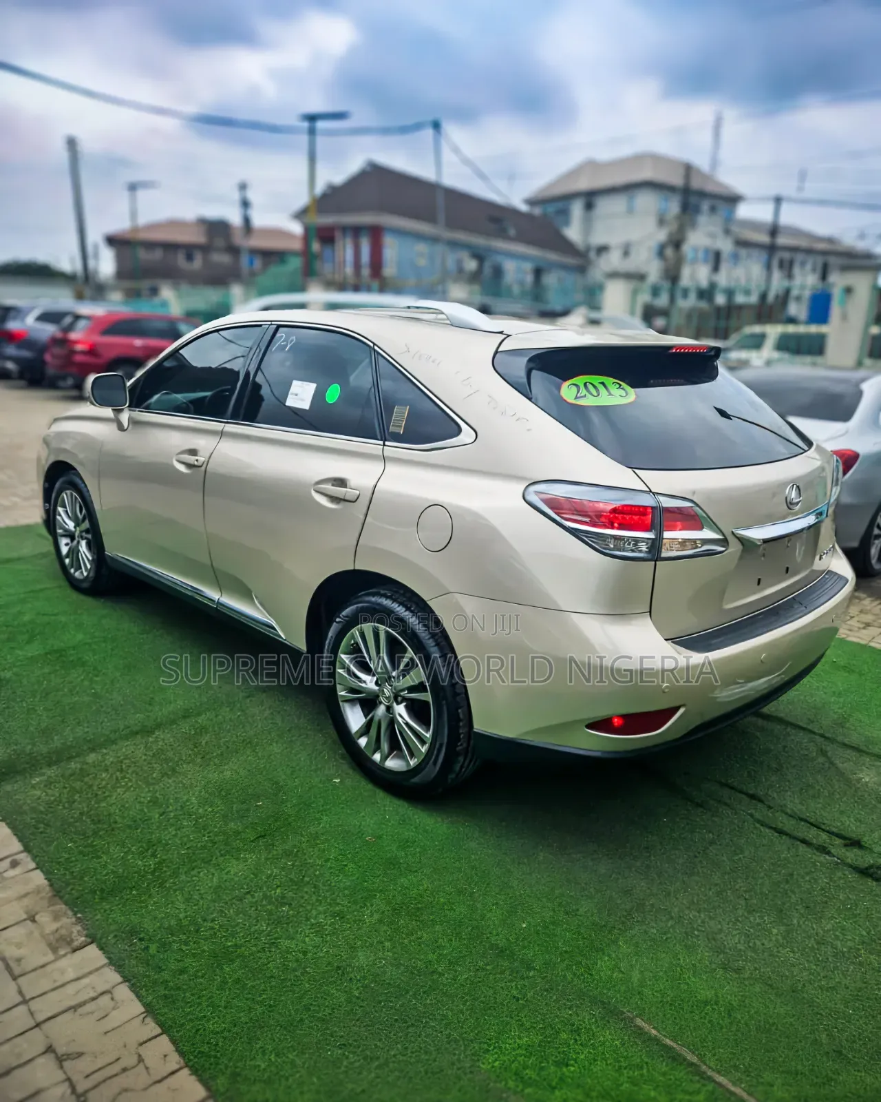 Lexus RX 350 FWD 2013 Gold
