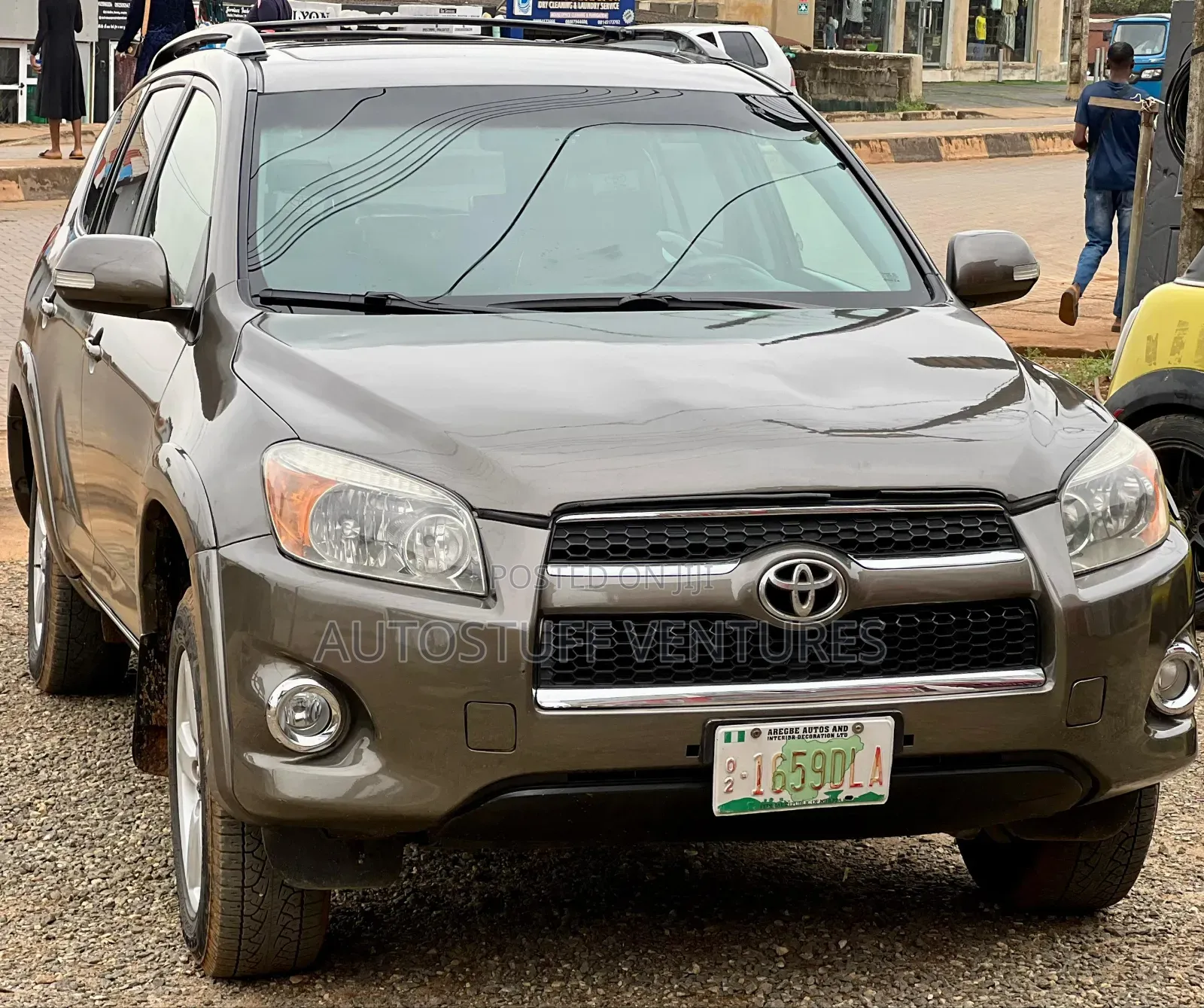Toyota RAV4 3.5 Limited 4x4 2011 Brown