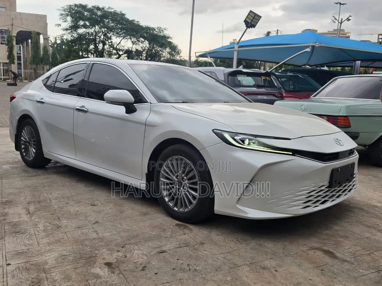 Toyota Camry 2025 White