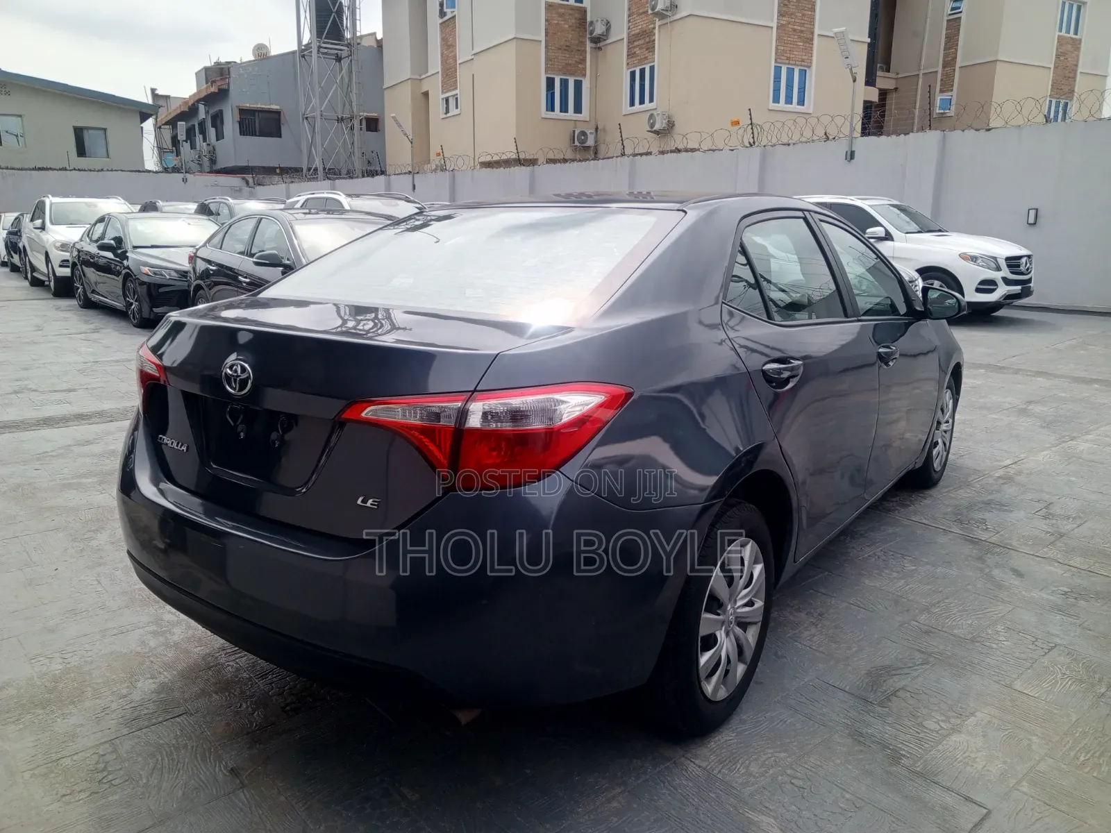 Toyota Corolla LE 4dr Sedan (1.8L 4cyl CVT) 2016 Gray