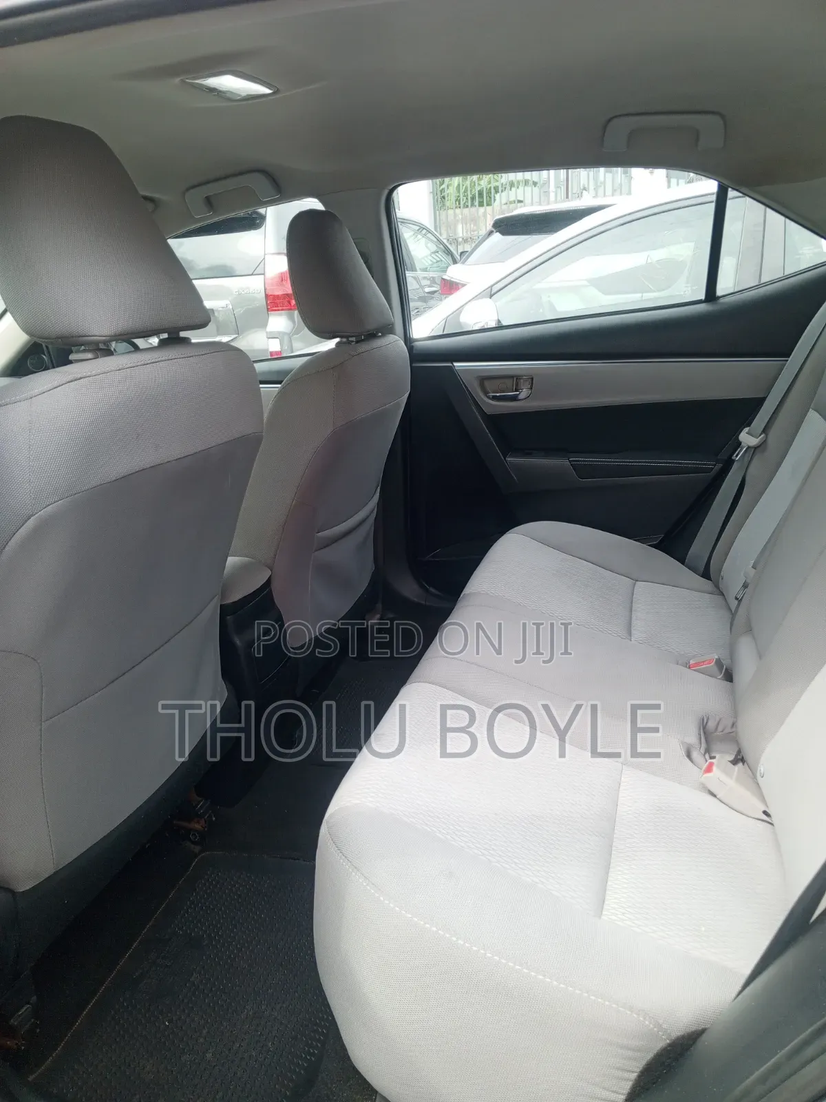 Toyota Corolla LE 4dr Sedan (1.8L 4cyl CVT) 2016 Gray