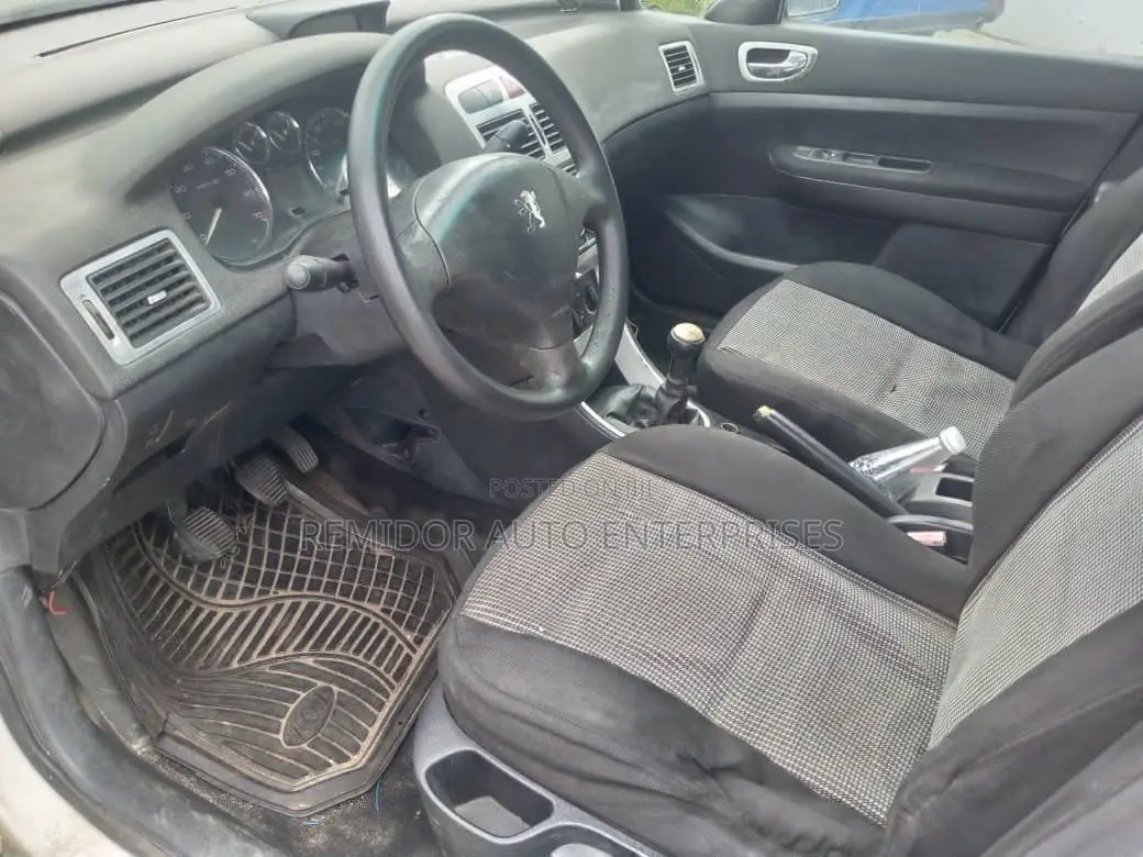Peugeot 307 2003 White