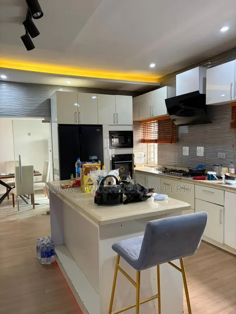 Furnished 3bdrm Bungalow in Graceland Estate, Akure for sale