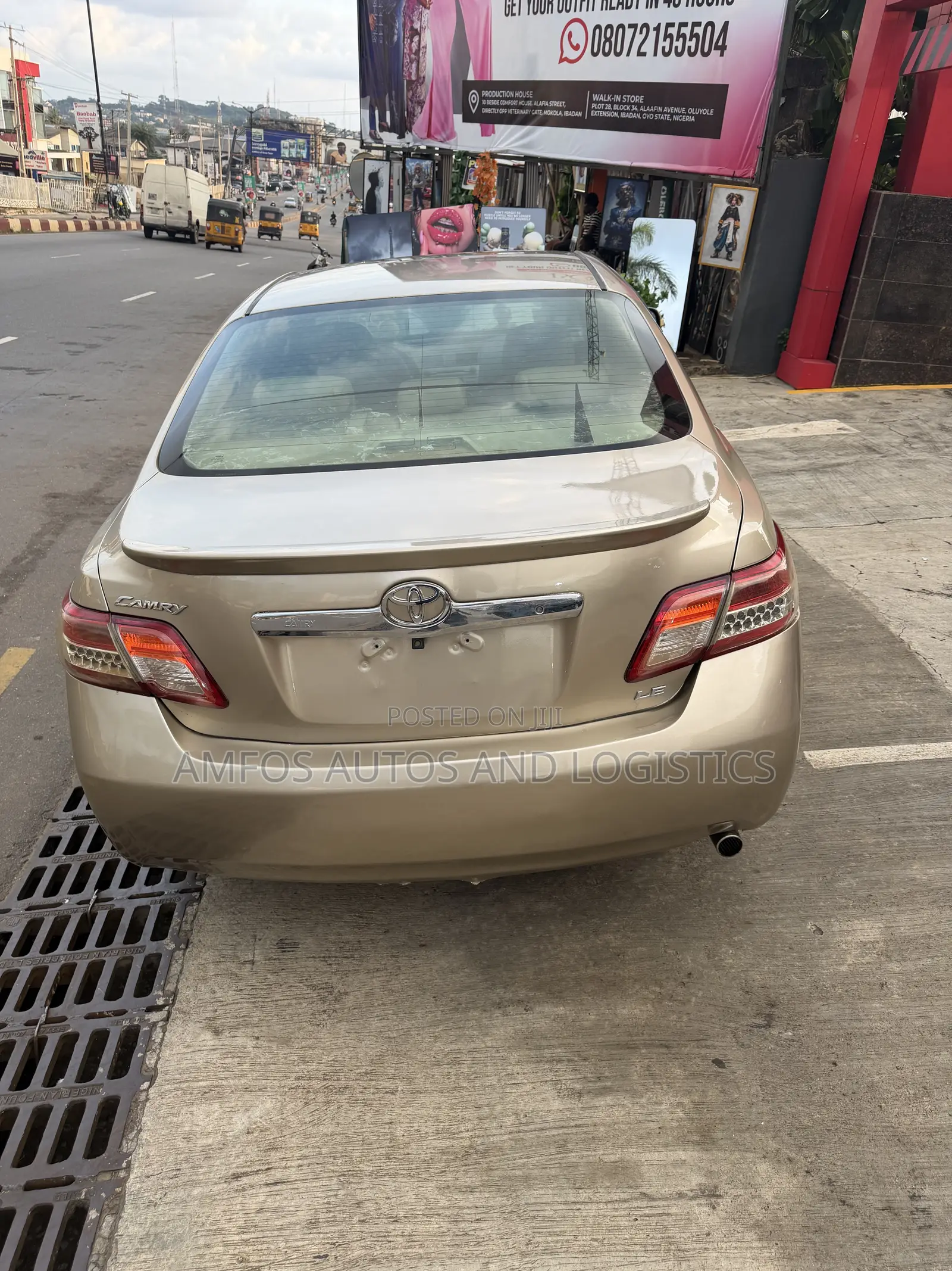 Toyota Camry 2.4 LE 2008 Gold